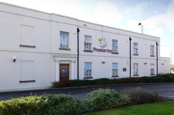 Premier Inn Arundel Hotel