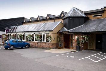 Premier Inn Cambridge North (Girton) Hotel