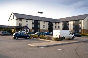 Premier Inn Chelmsford (Boreham) Hotel