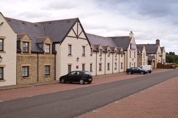 Premier Inn Dundee East Hotel