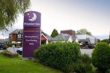 Premier Inn Epsom South Hotel