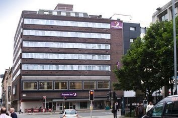 Premier Inn Glasgow City Centre (Argyle Street) Hotel