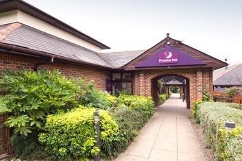 Premier Inn High Wycombe / Beaconsfield Hotel