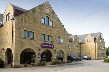 Premier Inn Huddersfield North Hotel