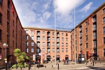 Premier Inn Liverpool Albert Dock Hotel