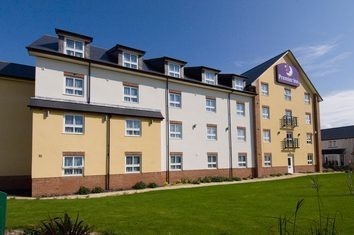 Premier Inn Llanelli Central East Hotel