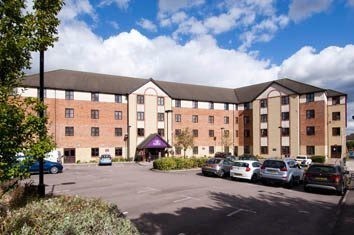 Premier Inn London Edgware Hotel