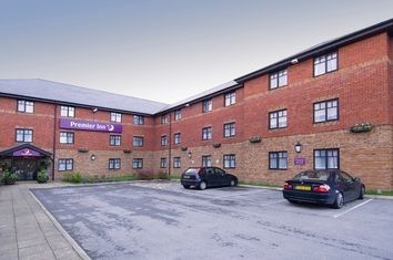 Premier Inn Manchester (Hyde) Hotel