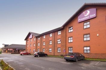 Premier Inn Manchester (Prestwich) Hotel