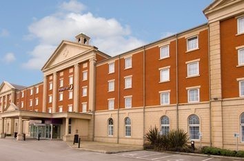 Premier Inn Manchester Trafford Centre West Hotel