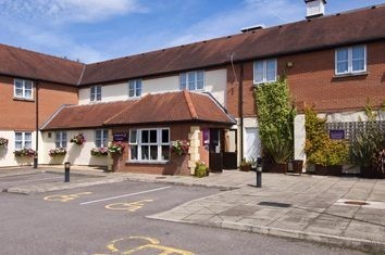 Premier Inn Newbury / Thatcham Hotel