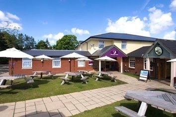 Premier Inn Shrewsbury North (Harmer Hill) Hotel