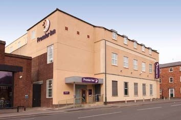 Premier Inn Stratford Upon Avon Central Hotel