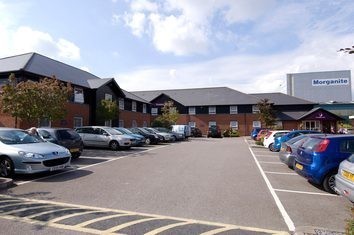 Premier Inn Swansea North Hotel