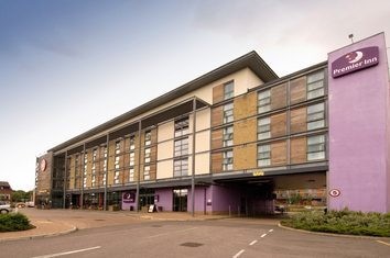 Premier Inn Watford (Croxley Green) Hotel