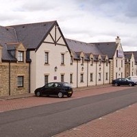 Premier Inn Dundee East Hotel