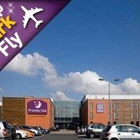 Premier Inn Heathrow Airport (Bath Road) Hotel