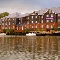 Premier Inn Isle Of Wight (Newport) Hotel