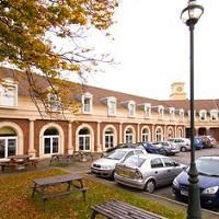 Premier Inn Manchester Trafford Centre South Hotel