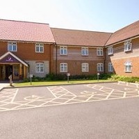 Premier Inn Petersfield Hotel