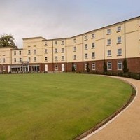 Premier Inn Stoke/Trentham Gardens Hotel