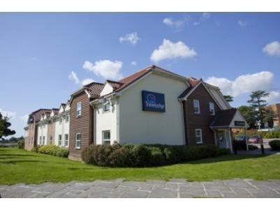 Travelodge Arundel Fontwell Park Hotel