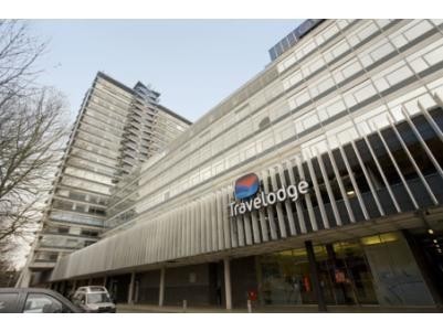 Travelodge London Chessington Tolworth Hotel