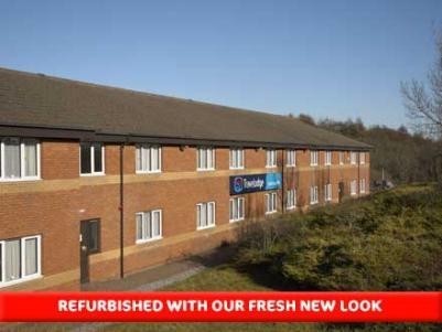 Travelodge Swansea M4 Hotel