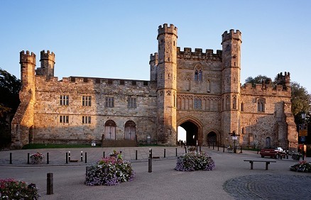 1066 Battle of Hastings, Abbey and Battlefield