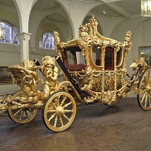 Buckingham Palace (Royal Mews) - © Royal Collection Trust/Her Majesty Queen Elizabeth II 2013