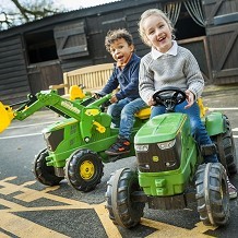 Chatsworth House, Gardens & Farmyard