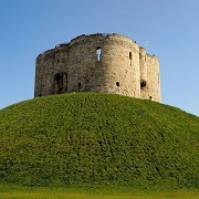 &copy;Historic England Archive, English Heritage