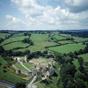 Farleigh Hungerford Castle