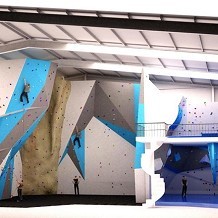 High Sports Brighton Climbing Wall