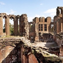 Kenilworth Castle and Elizabethan Garden - &copy; English Heritage Photo Library 
