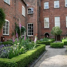 &copy;DerbyMuseumsTrust