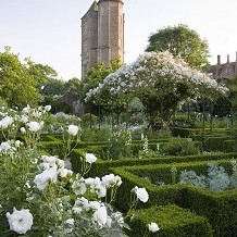 Sissinghurst Castle - &copy; Jonathan Buckley