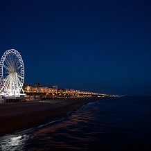 The Brighton Wheel by night