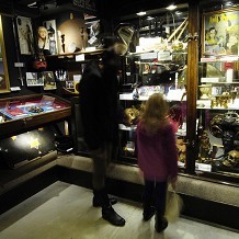 The Museum of Witchcraft >Images by John Hooper Hoopix / MoW<