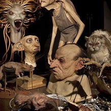 TM & &copy; Warner Bros. Entertainment Inc. Harry Potter Publishing Rights &copy; JKR.