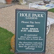 Hole Park Gardens -  by 7878