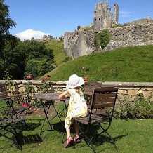 Corfe Castle - A sunny day overlooking Corfe Castle by fuzzyfish