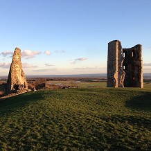 Hadleigh Castle & Country Park - Hadleigh Castle by Fuzzyfish1000